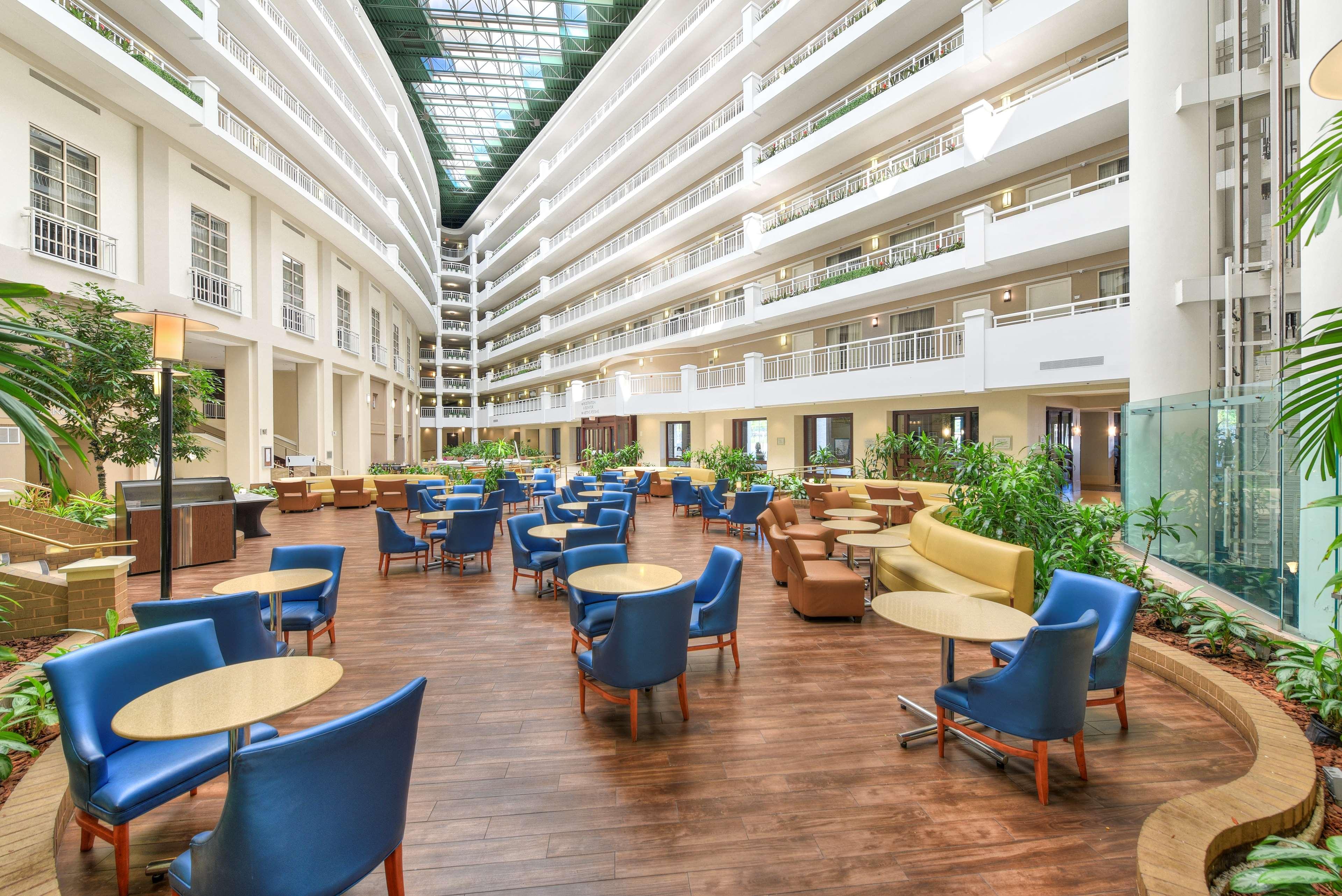 Embassy Suites By Hilton Alexandria Old Town Luaran gambar