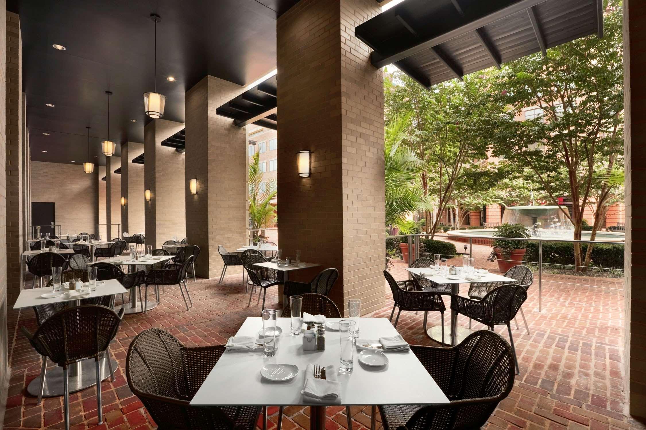 Embassy Suites By Hilton Alexandria Old Town Luaran gambar