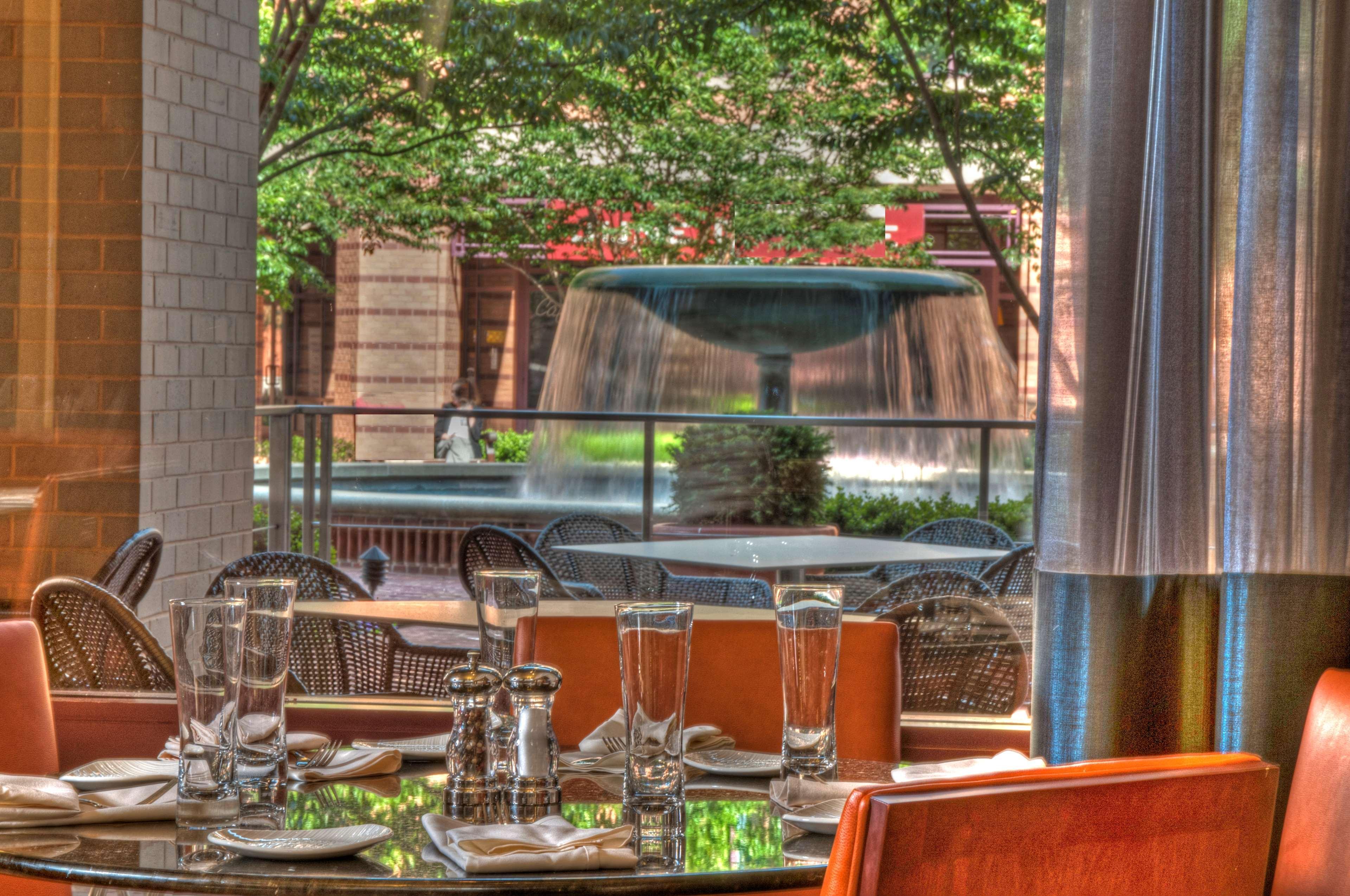 Embassy Suites By Hilton Alexandria Old Town Luaran gambar