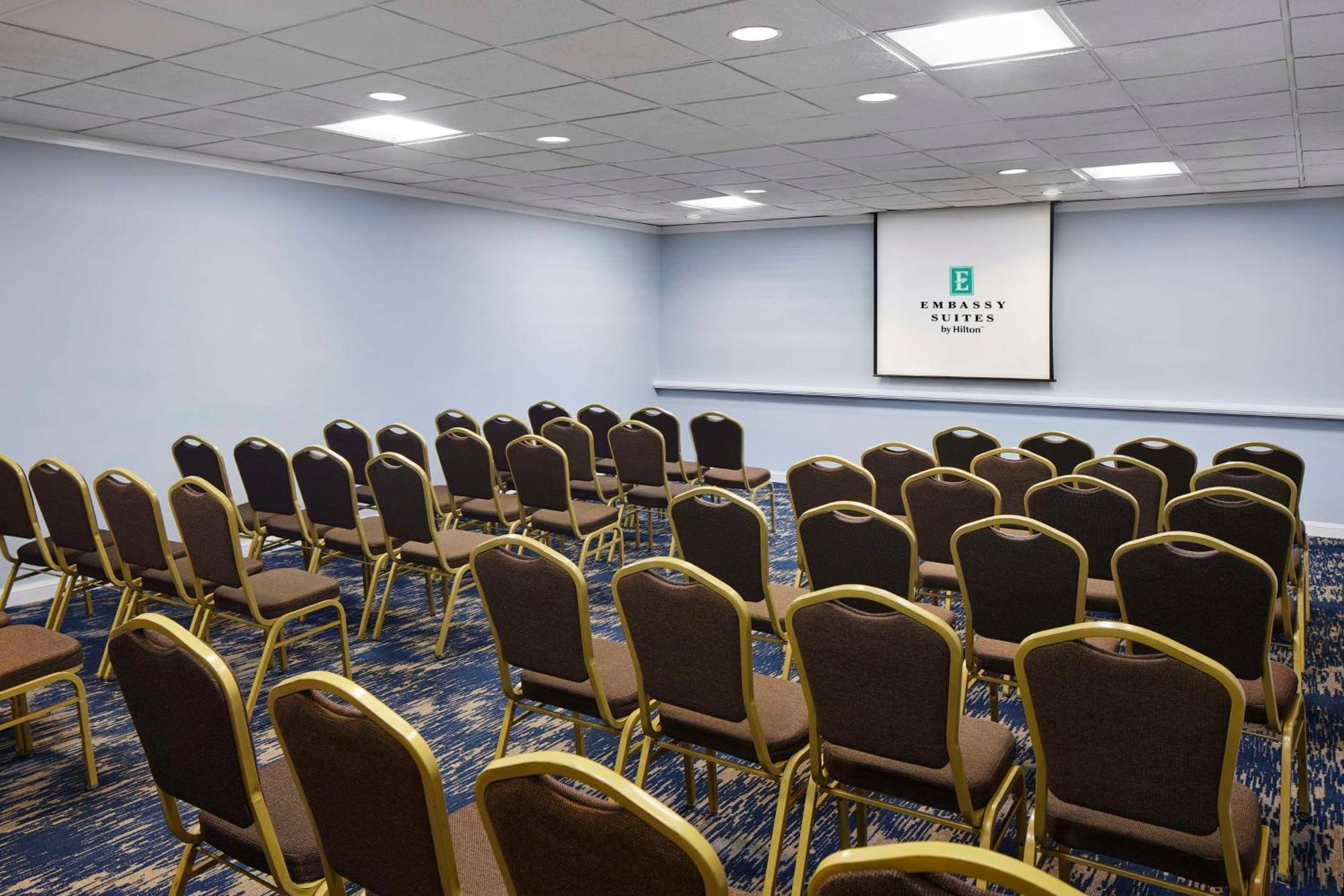 Embassy Suites By Hilton Alexandria Old Town Luaran gambar