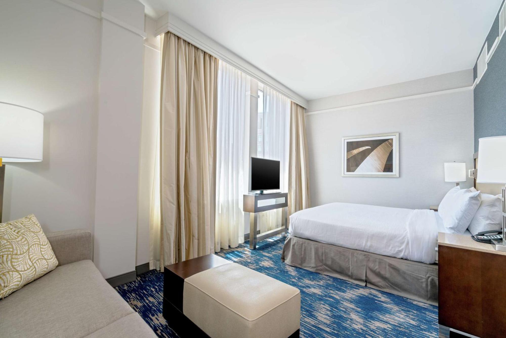 Embassy Suites By Hilton Alexandria Old Town Luaran gambar