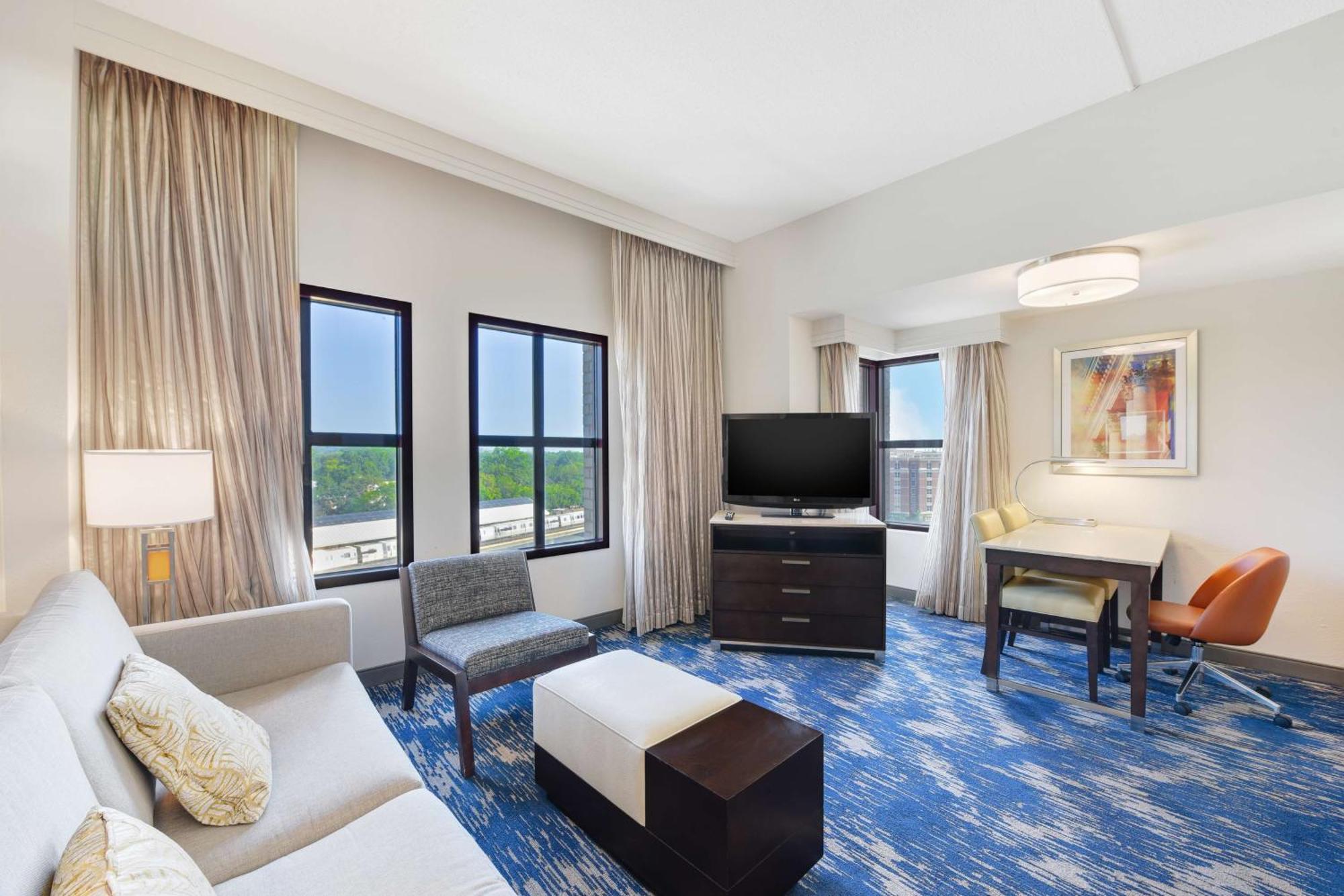 Embassy Suites By Hilton Alexandria Old Town Luaran gambar