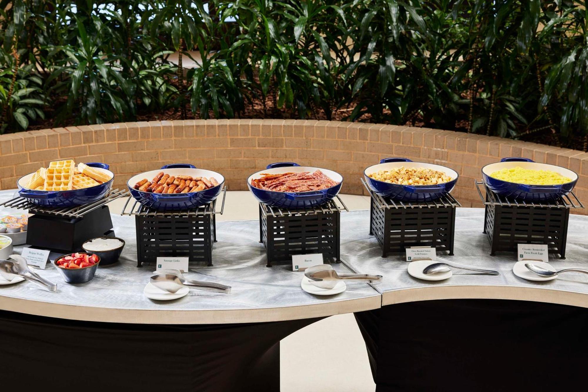 Embassy Suites By Hilton Alexandria Old Town Luaran gambar